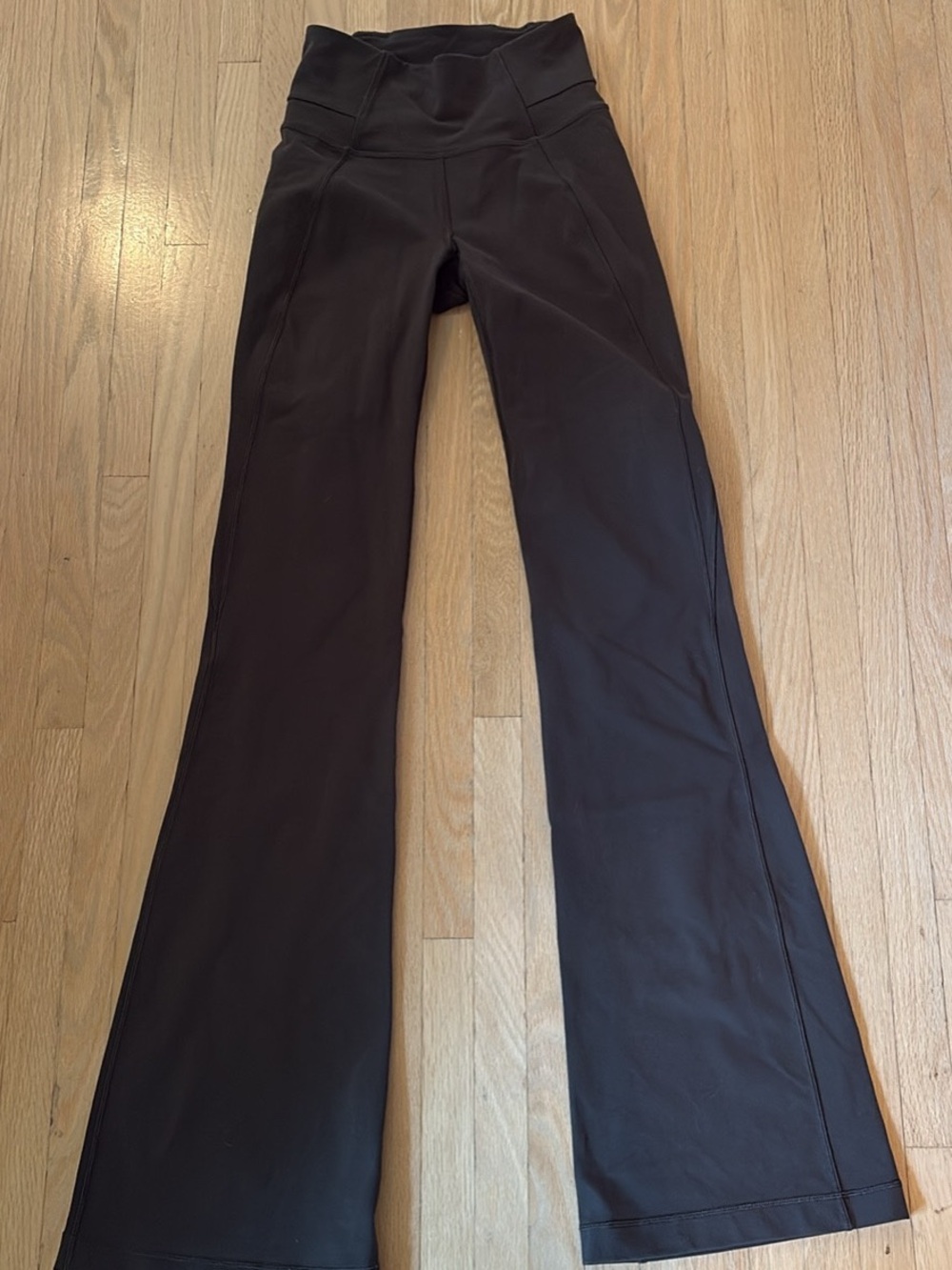 Lululemon dark army green High-Waist Flared Yoga Pants xxs size 2 lulu